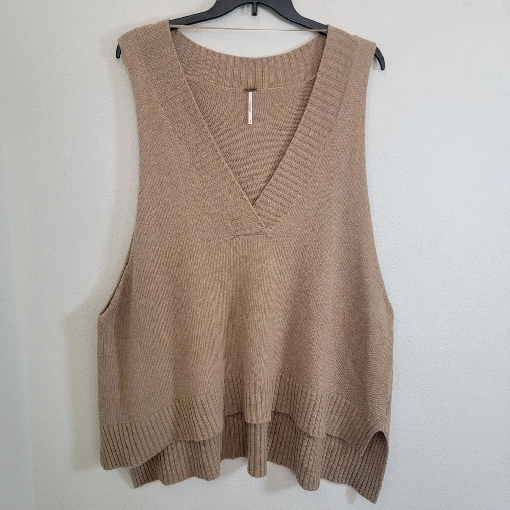 Free People Oversize Vest Medium Loose Fit Baggy V-Neck Wool Baggy Brown Sweater